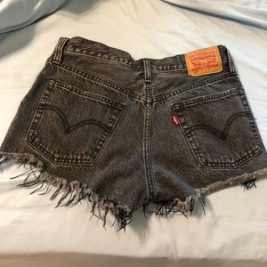 501 Black Distressed Levi’s
